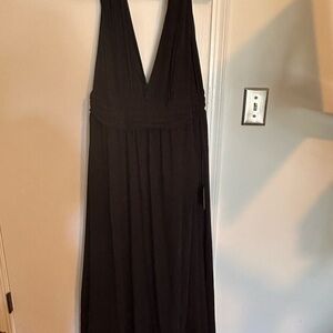 Lulu's Elegant Black Maxi Dress